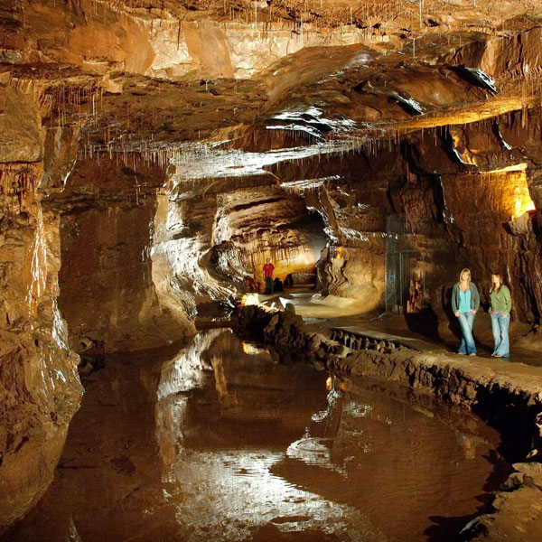 Dan-yr-Ogof Caves