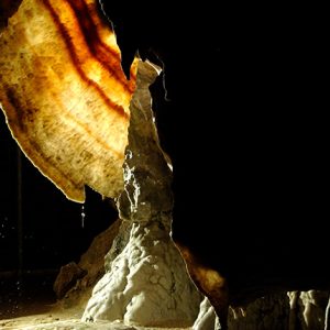 dan-yr-ogof-14