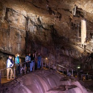 pooles-cavern-16