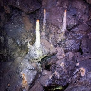 pooles-cavern-4