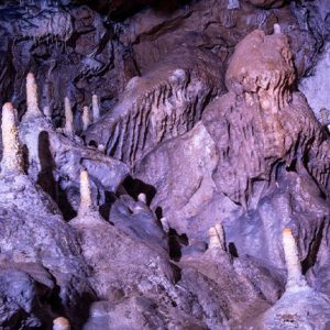 pooles-cavern-5